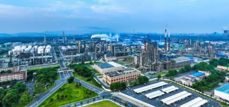 2025年智慧城市信息化建设趋势与安防弱电工程实践要点